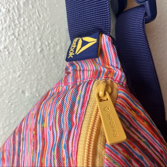 REBOOK vibrant striped belt bag with blue strap - Picture 3 of 8